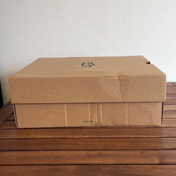 UGG Yarrow Espadrille Wedge Sandals Black Women Size 7.5/UK 5.5/EU 38.5 - Picture 13 of 13